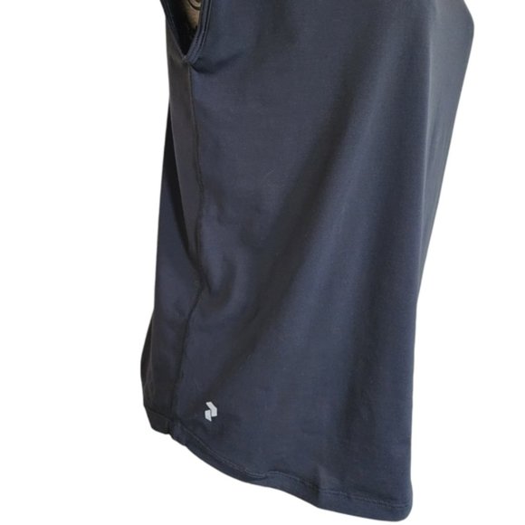 Peak Performance Epic Tee Shirt Black Back Seam Detail Lightweight - Picture 6 of 12